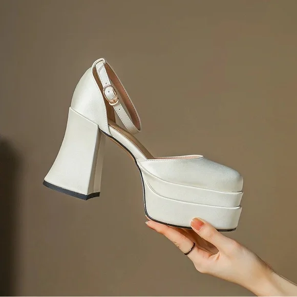 Wedding White Platform Heels with Ankle Strap Size 5 - Picture 2 of 9